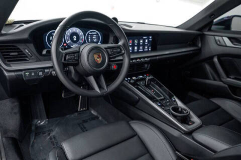 2025 Porsche 911 Carrera