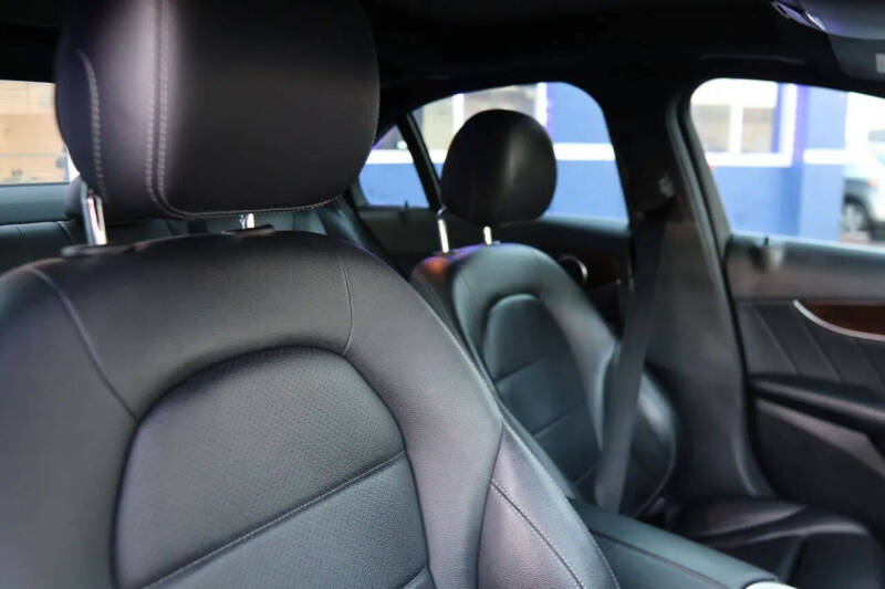 2018 Mercedes-Benz C-Class C 300