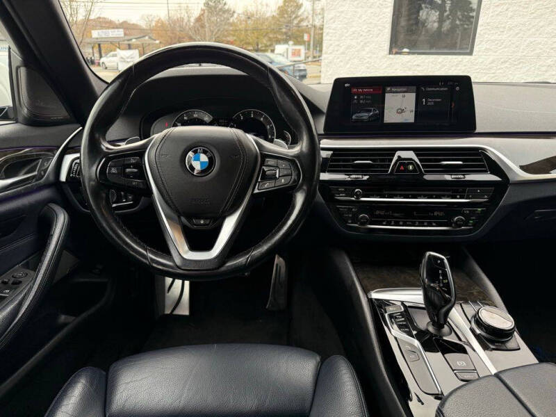 2017 BMW 5 Series 530i