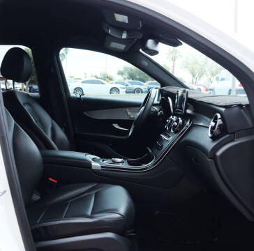 2019 Mercedes-Benz GLC GLC 300