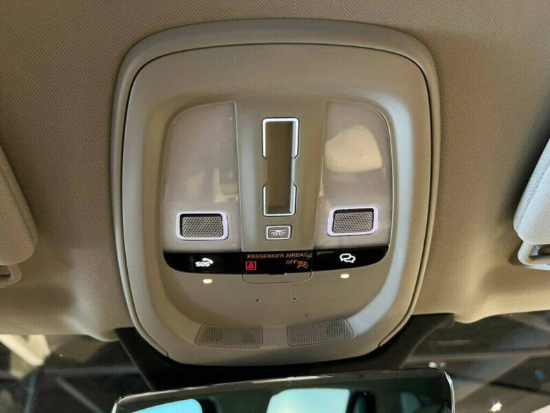 2023 Volvo XC90 B6 Plus Bright Theme 7P