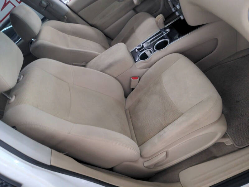 2013 Nissan Pathfinder SV