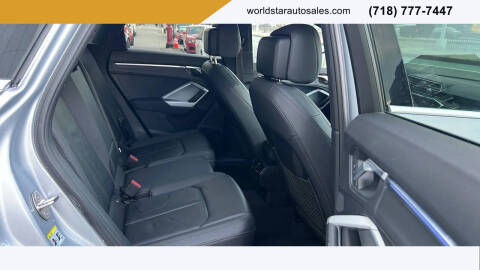 2022 Audi Q3 quattro Premium Plus 40 TFSI