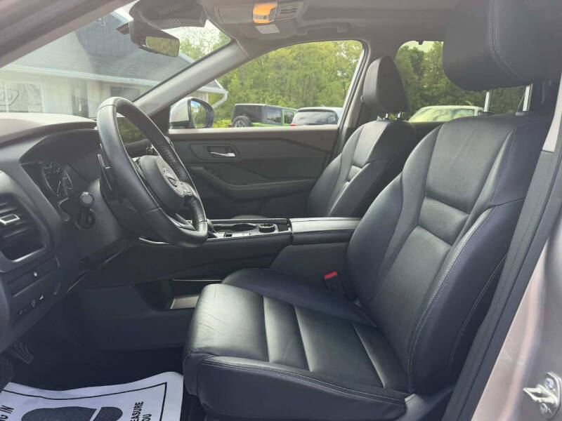 2023 Nissan Rogue SL