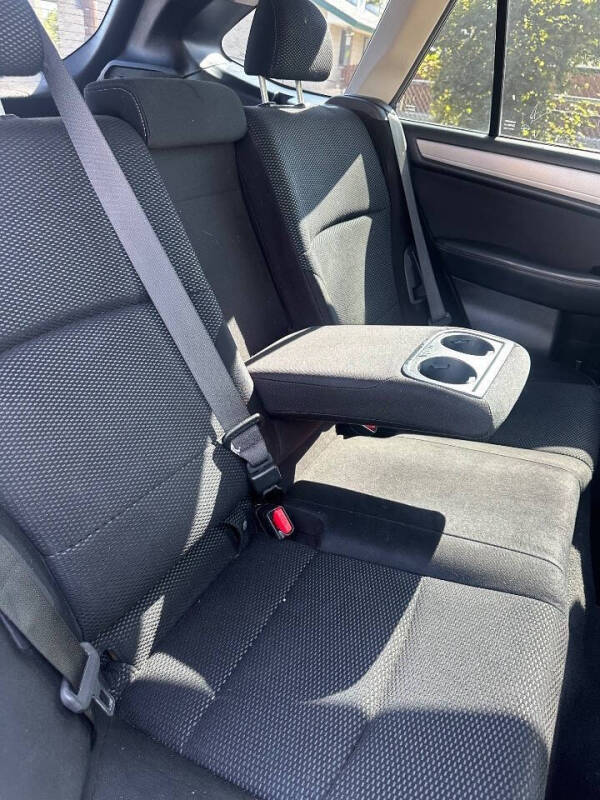 2015 Subaru Outback 2.5i