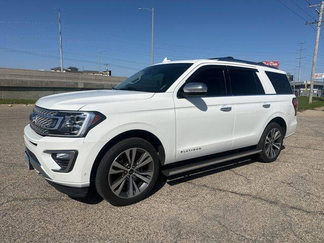 Used 2020 Ford Expedition Platinum with VIN 1FMJU1MT3LEA89195 for sale in Bloomington, IL