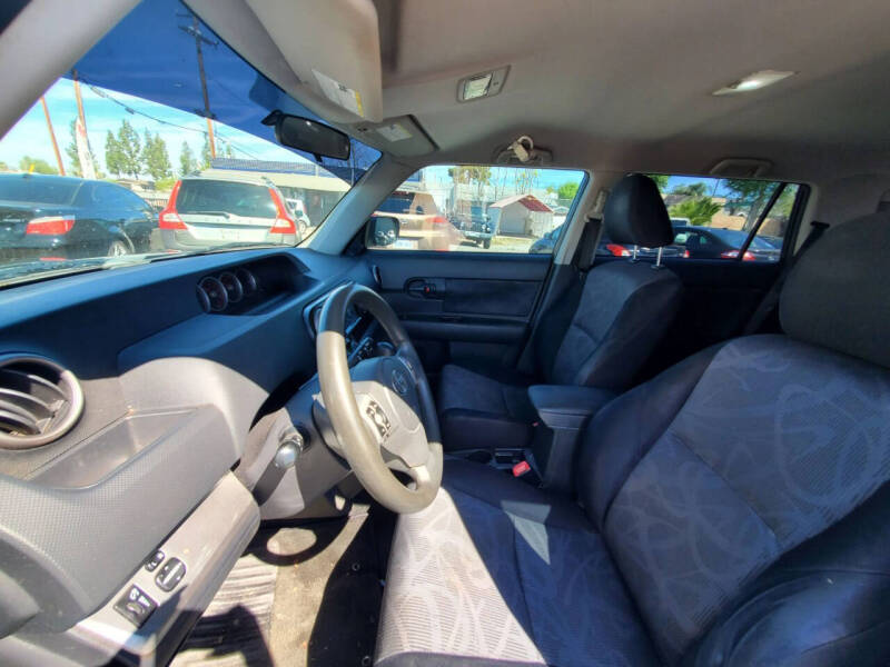 2011 Scion xB