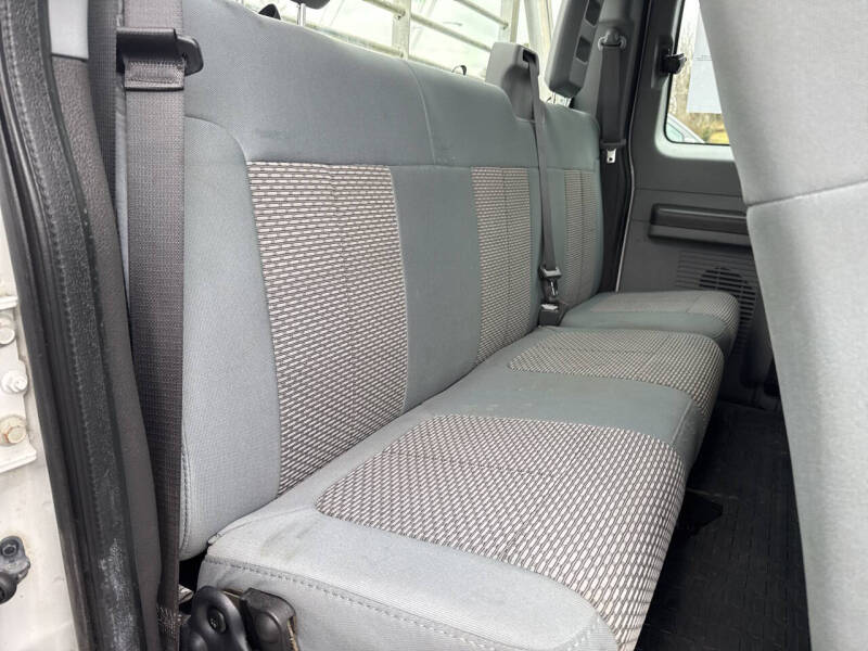 2011 Ford F-250 Super Duty XL