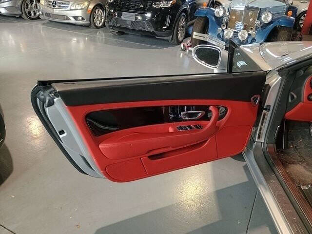 2007 Bentley Continental 52