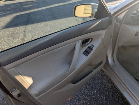 2009 Toyota Camry LE