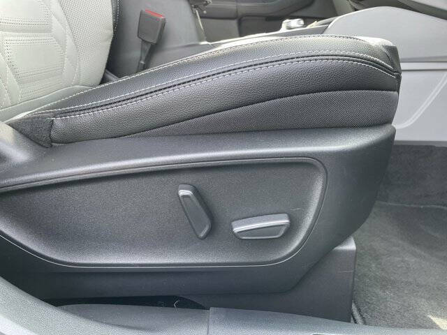 2024 Ford Escape Hybrid Platinum