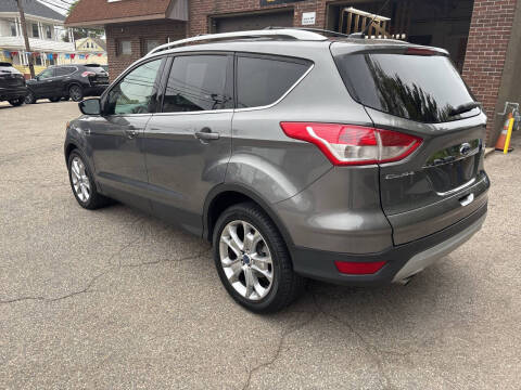 2014 Ford Escape Titanium