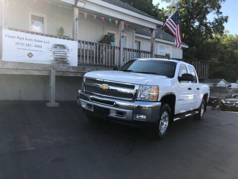 2013 Chevrolet Silverado 1500 for sale at Flash Ryd Auto Sales in Kansas City KS