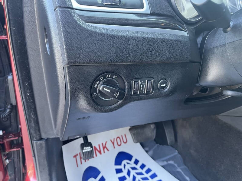 2015 Chrysler 300 Limited