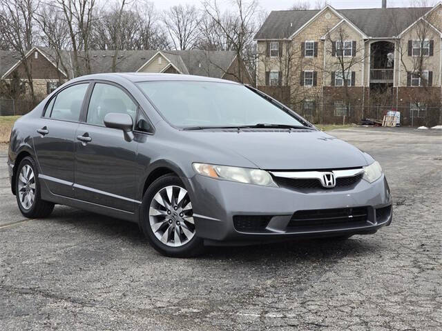 2009 Honda Civic for sale at Auto Center of Columbus in Columbus OH