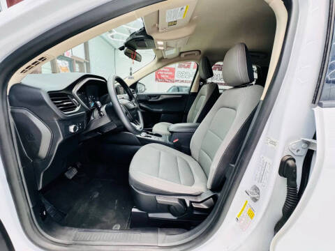 2020 Ford Escape S