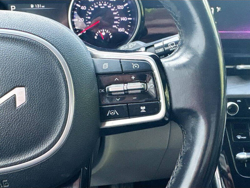 2022 Kia Carnival SX