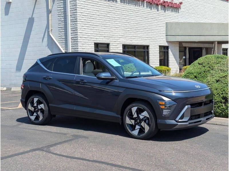 Used 2024 Hyundai Kona Limited with VIN KM8HE3A30RU165756 for sale in Phoenix, AZ