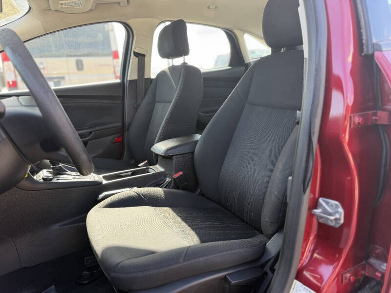 2016 Ford Focus SE