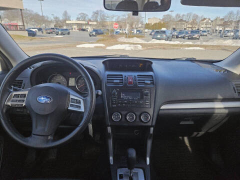 2014 Subaru Forester 2.5i