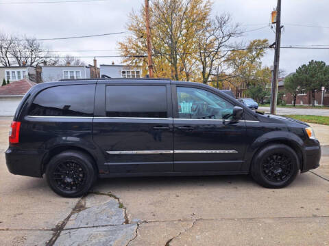 2013 Chrysler Town and Country Touring
