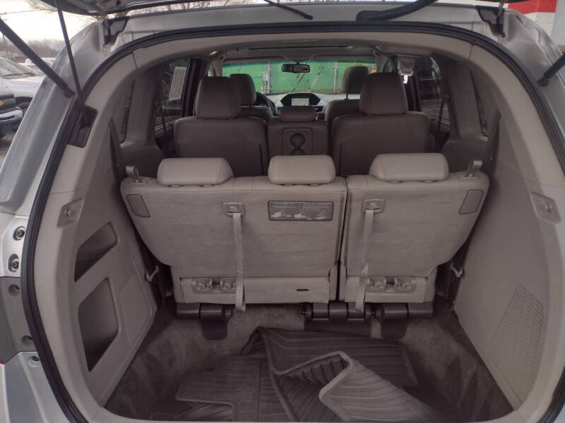 2012 Honda Odyssey EX-L photo 15