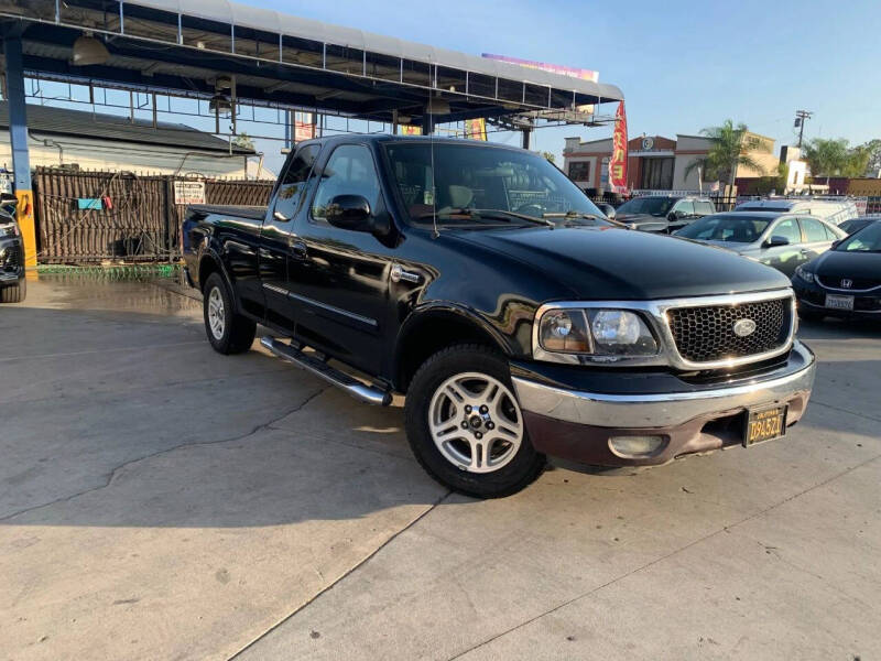 2003 Ford F-150 Lariat