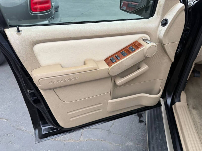 2007 Ford Explorer Eddie Bauer