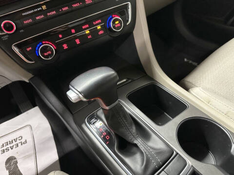 2017 Kia Optima LX Turbo