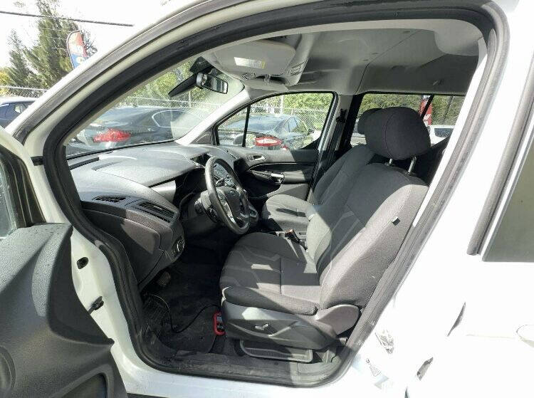 2017 Ford Transit Connect XLT