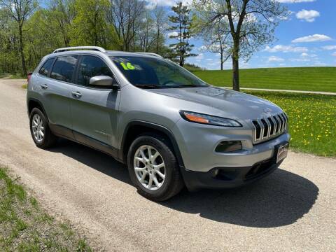 2016 Jeep Cherokee for sale at BROTHERS AUTO SALES in Hampton IA
