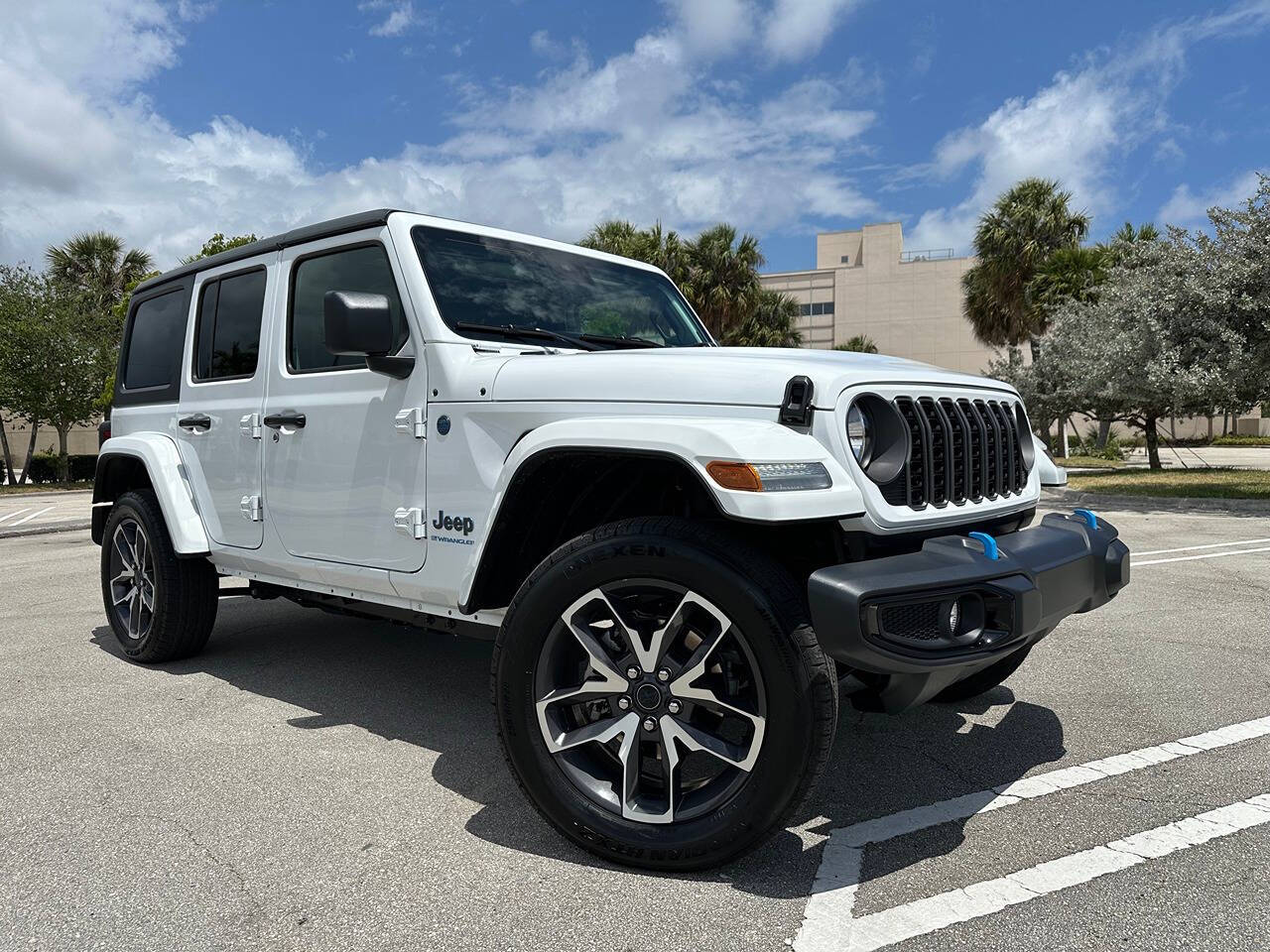 2024 Jeep Wrangler 7