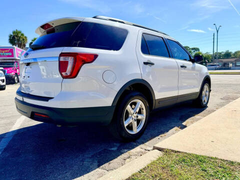2018 Ford Explorer
