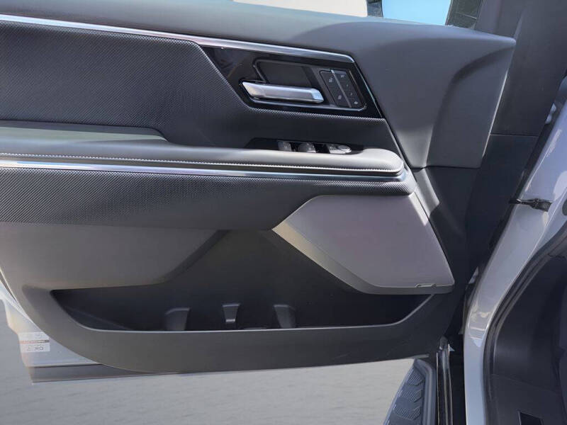2025 GMC Sierra EV Denali