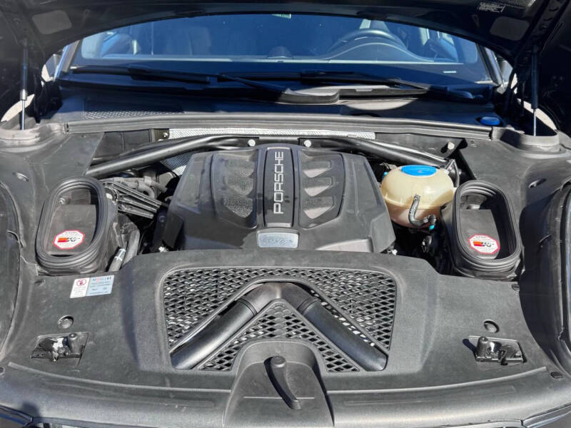 2017 Porsche Macan S