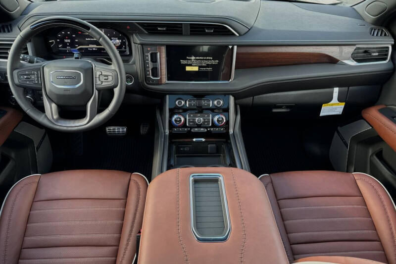 2024 GMC Yukon Denali Ultimate