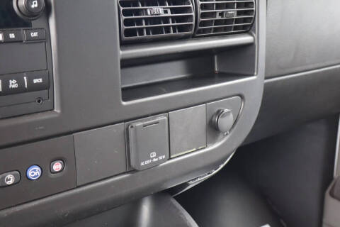 2023 GMC Savana 2500