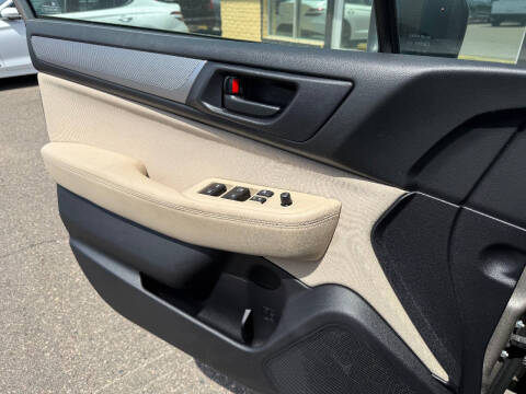 2019 Subaru Outback 2.5i