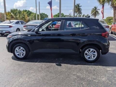 2022 Hyundai Venue SE