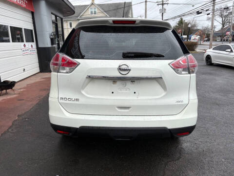 2016 Nissan Rogue S