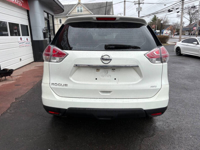 2016 Nissan Rogue S