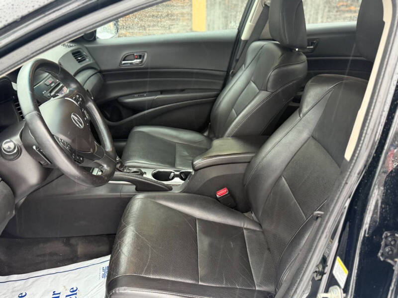 2015 Acura ILX 2.0L w/Tech