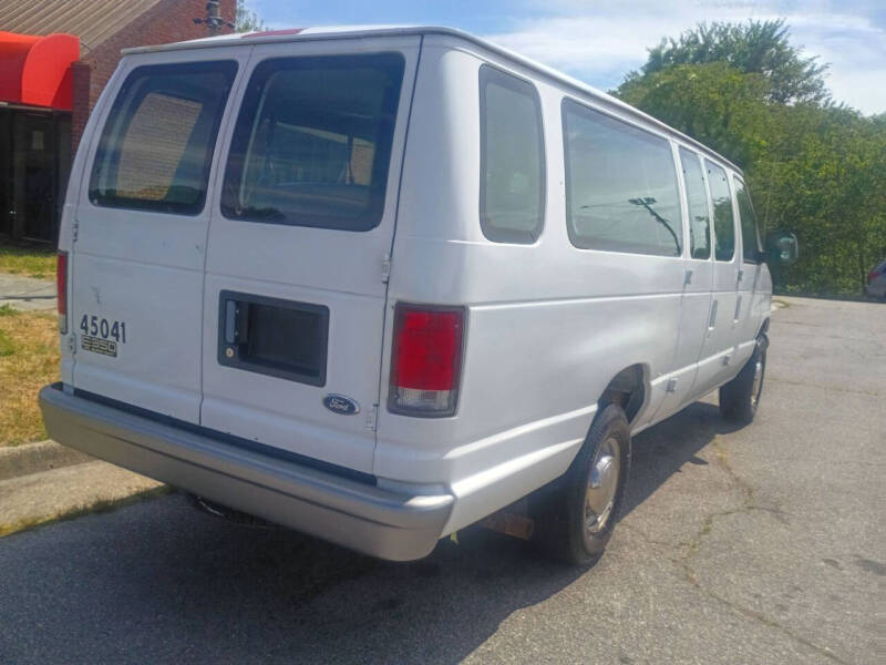 1999 Ford E-350