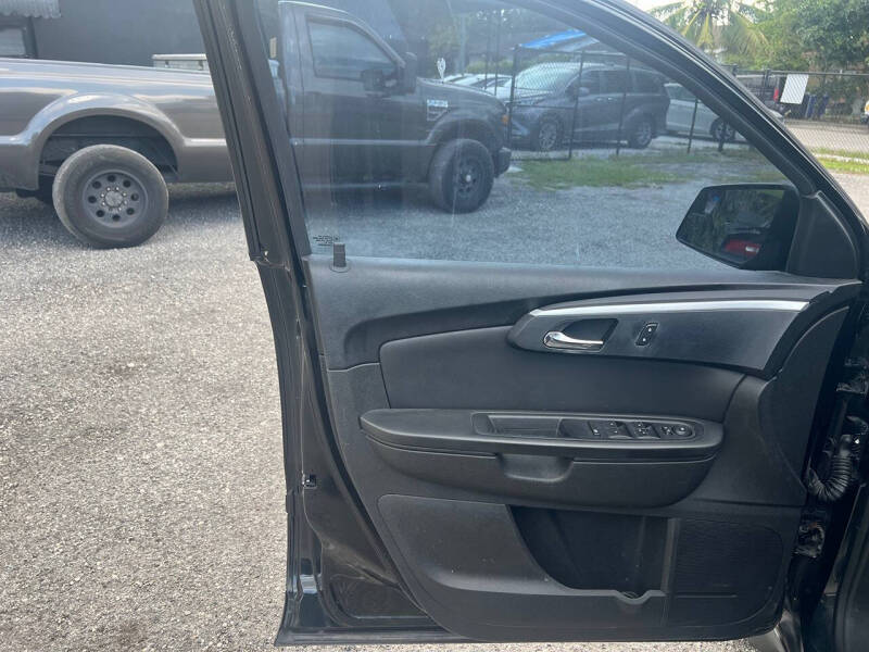 2012 Chevrolet Traverse LT