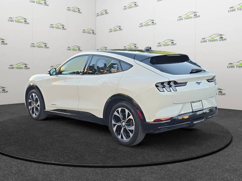 2021 Ford Mustang Mach-E Premium