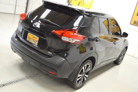 2020 Nissan Kicks SR