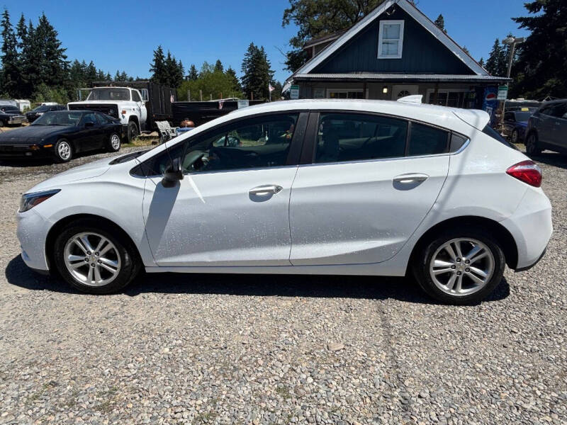 2017 Chevrolet Cruze LT Auto