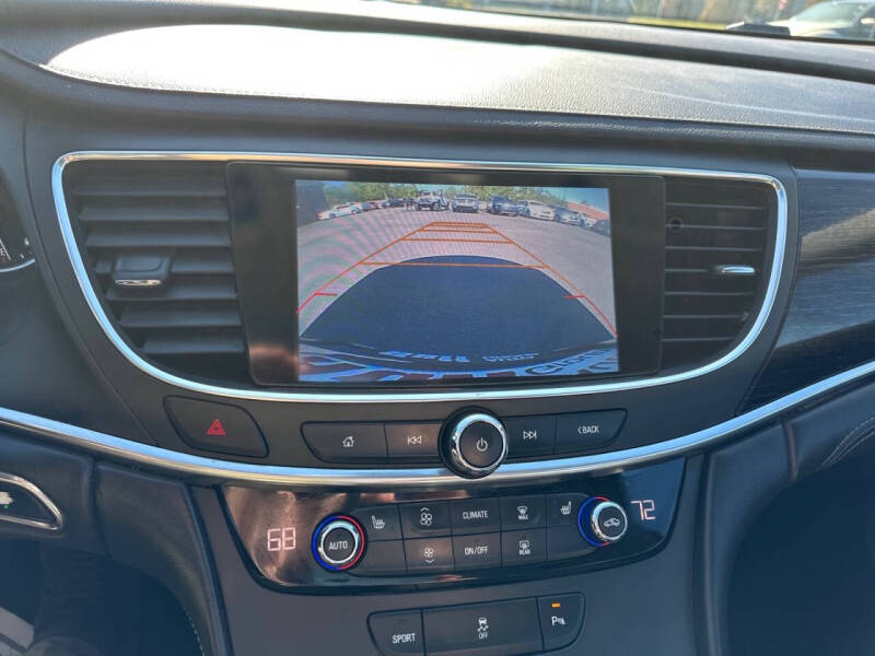 2017 Buick LaCrosse Essence