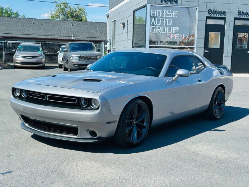 2015 Dodge Challenger SXT