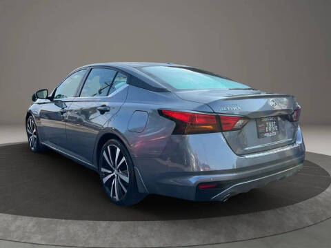 2020 Nissan Altima 2.5 SR